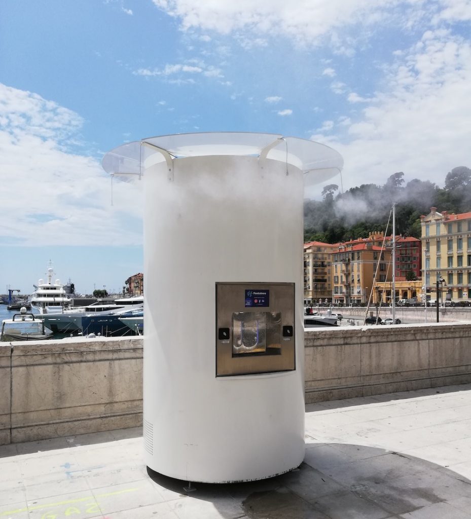 Notre fontaine à eau implantée au Port de Nice.